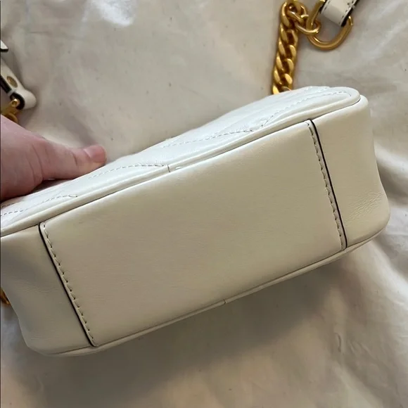 Tory Burch White Quilted Crossbody Bag - Picture 5 of 8
